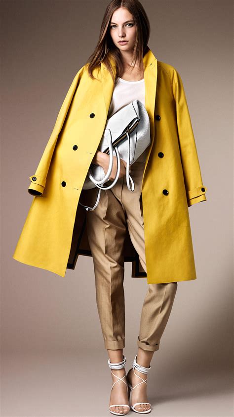 burberry trench coat yellow